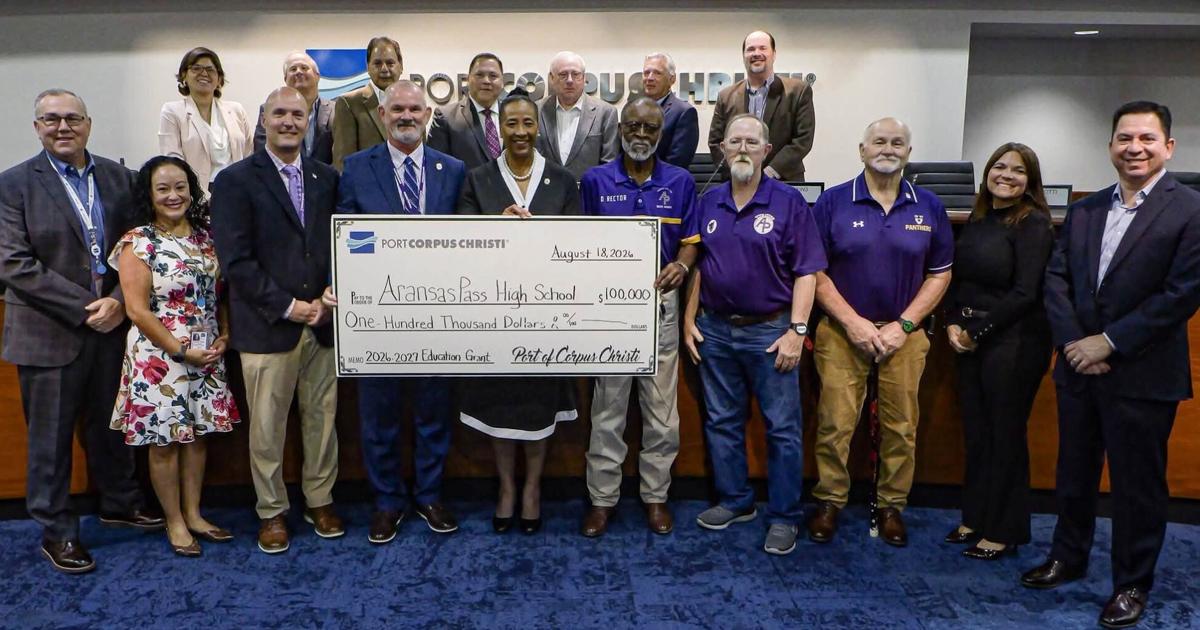 Port of CC awards $100,000 grant to AP High School | San Patricio County