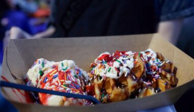 Waffleopolis brings bittersweet reflections for UTA seniors | Campus