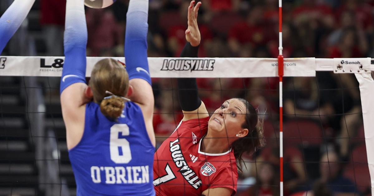 CRAWFORD | Louisville volleyball finds a different ending against Texas A&M | Sports