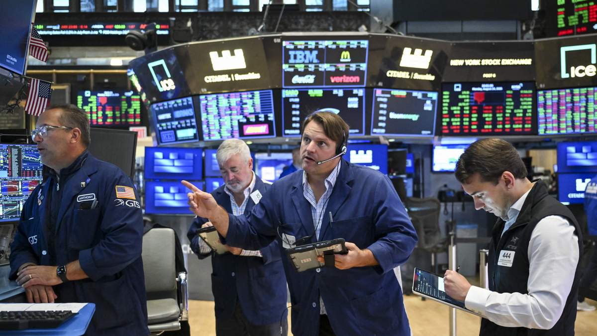A Strong Economy Continues, But The Mainstream Media Stays Silent | News Radio 1200 WOAI