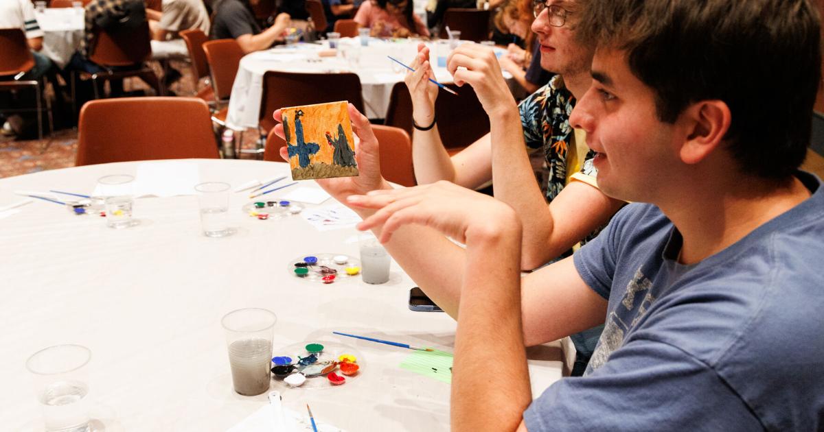 Bob Ross painting night welcomes students, nurtures creativity | Campus