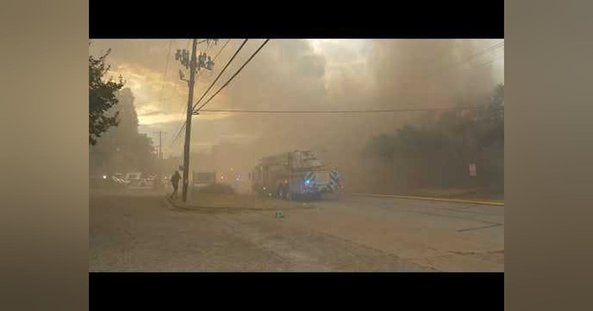 Fort Worth, TX, Firefighters Battle Three-Alarm Apartment Fire