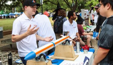 Activity Fair Day brings UTA students, campus organizations together | Campus