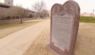Judge denies request to temporarily block Texas Ten Commandments law in three Houston-area school districts