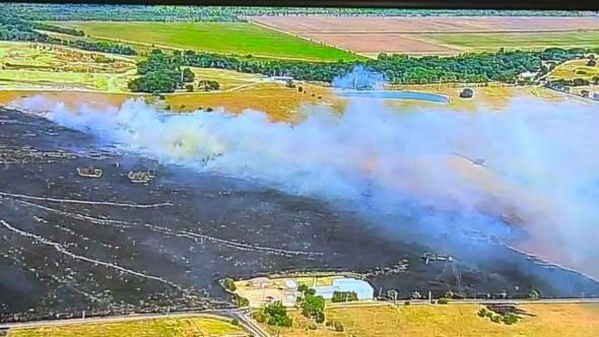 Dallas County grass fire burns 65 acres before crews contain it – NBC 5 Dallas-Fort Worth