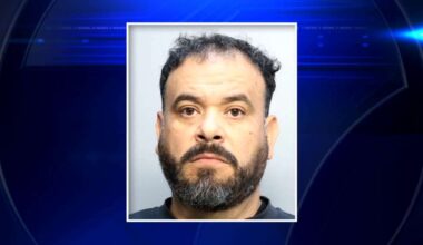 Texas man accused of shoving bartender at Bayside bonds out; victim says she suffered concussion, broken tooth - WSVN 7News | Miami News, Weather, Sports
