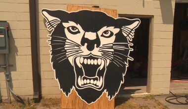 Calallen fans can bid on piece of football history
