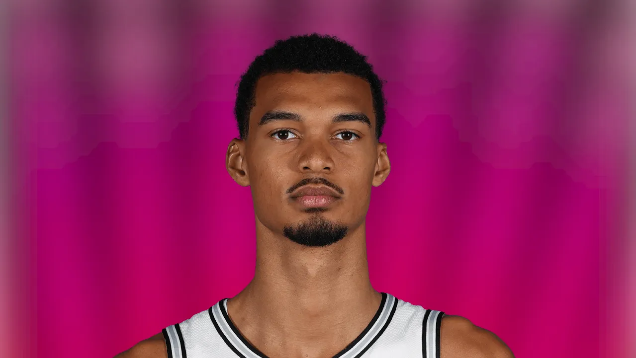 Victor Wembanyama will bring several San Antonio Spurs …
