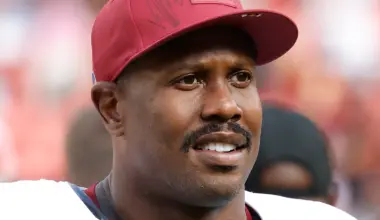 Von Miller to Dallas: NFL fans sound off on the veteran move