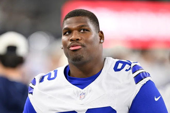 Aug 28, 2026; Arlington, Texas, USA; Dallas Cowboys defensive tackle Quinnen Williams (92) looks on in the first quarter against the New Orleans Saints at AT & T Stadium. Mandatory Credit: Jerome Miron-Imagn Images