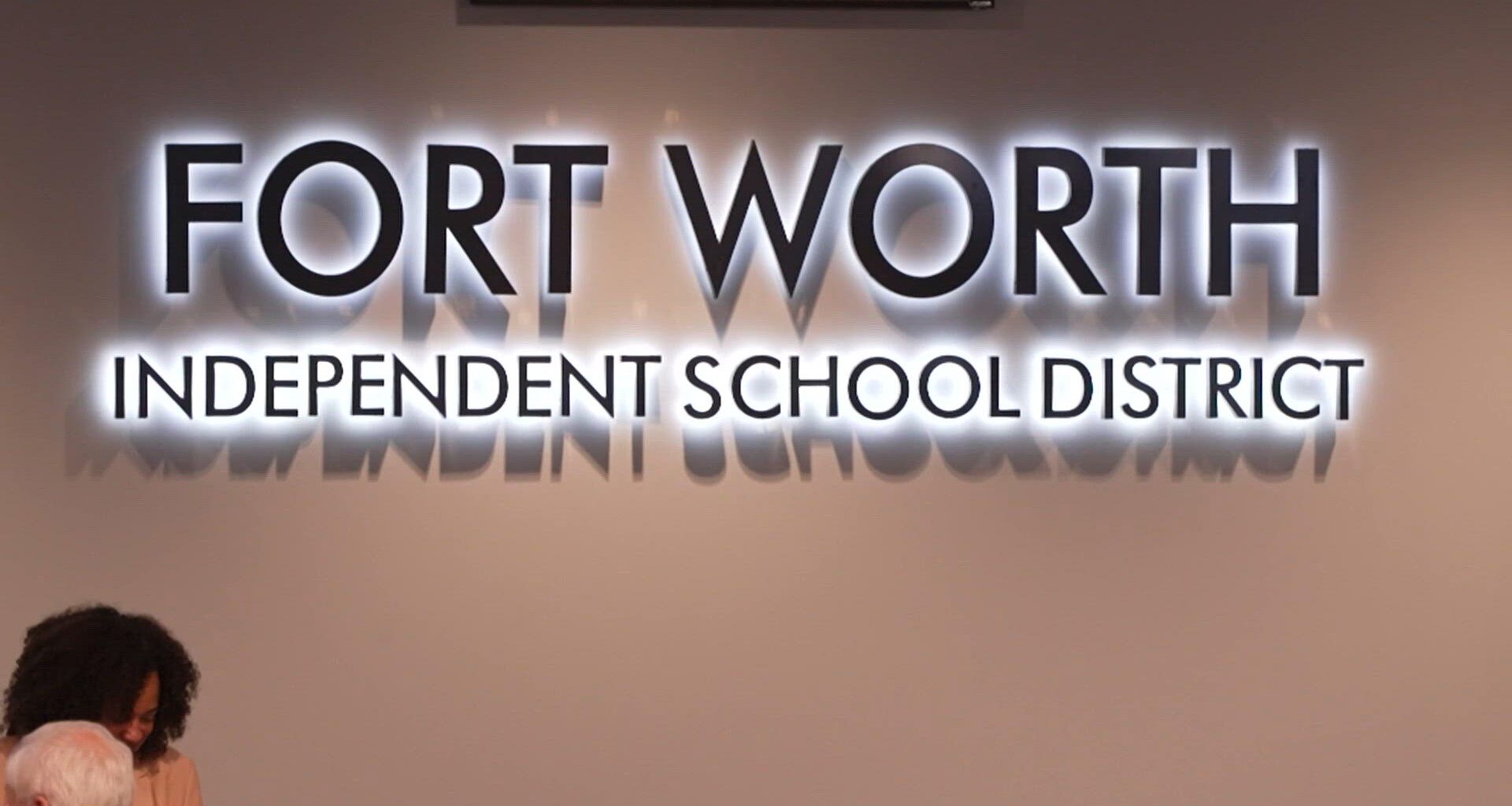 Fort Worth ISD saw a 569% jump in uncertified teachers in a single year, data shows
