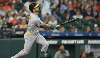 Muncy's solo homer caps off A's rally as Oakland beats Houston 7-6