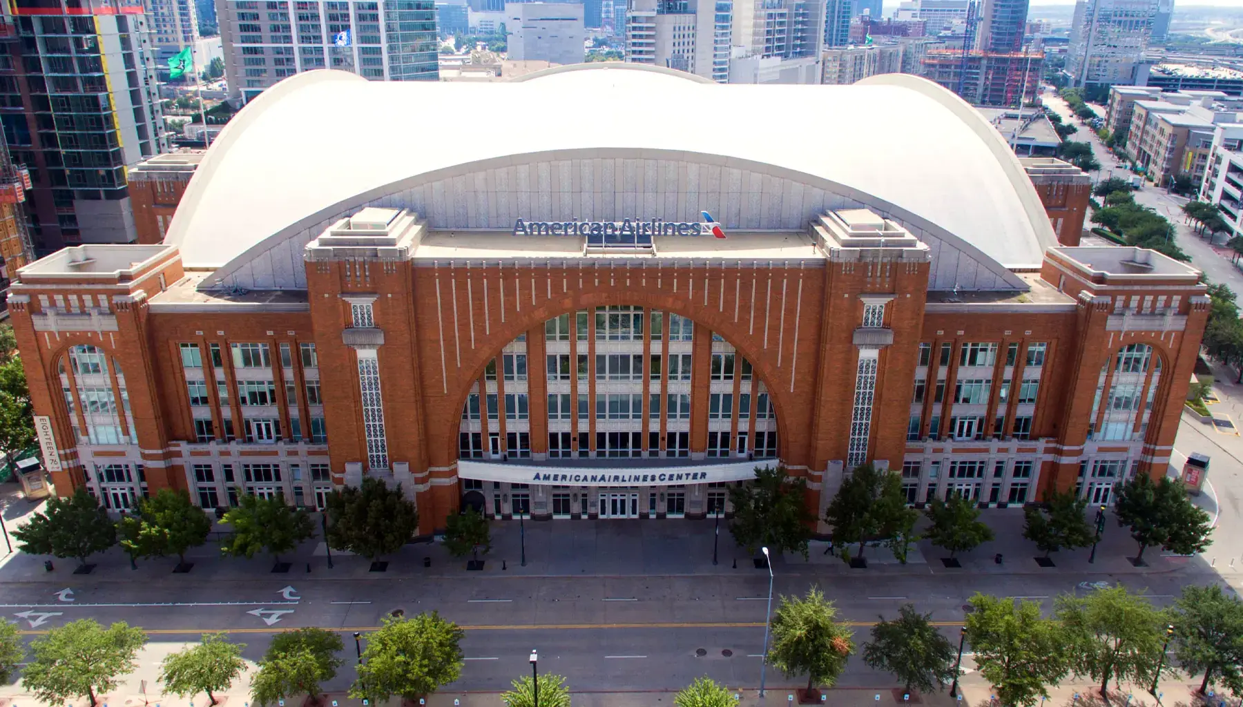The Mavs and Stars settled their beef