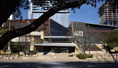 Austin_CityHall4