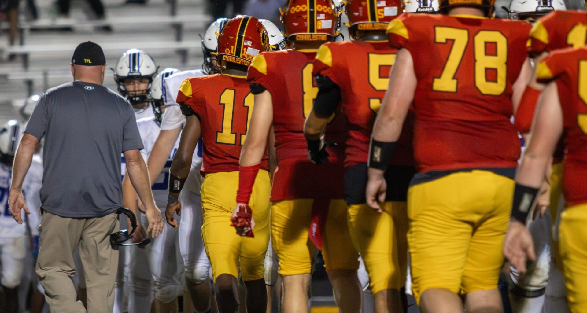 CHS outrushed in 54-21 loss to El Paso-Gridley – The Daily Eastern News