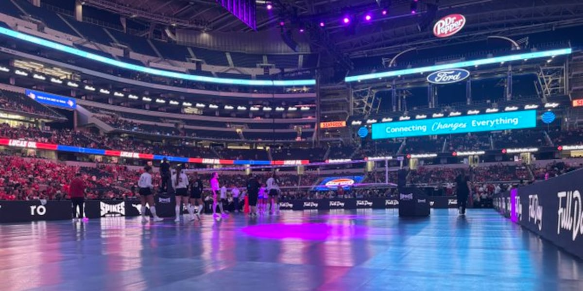 “Spikes Under the Lights” preparation underway at AT&T Stadium