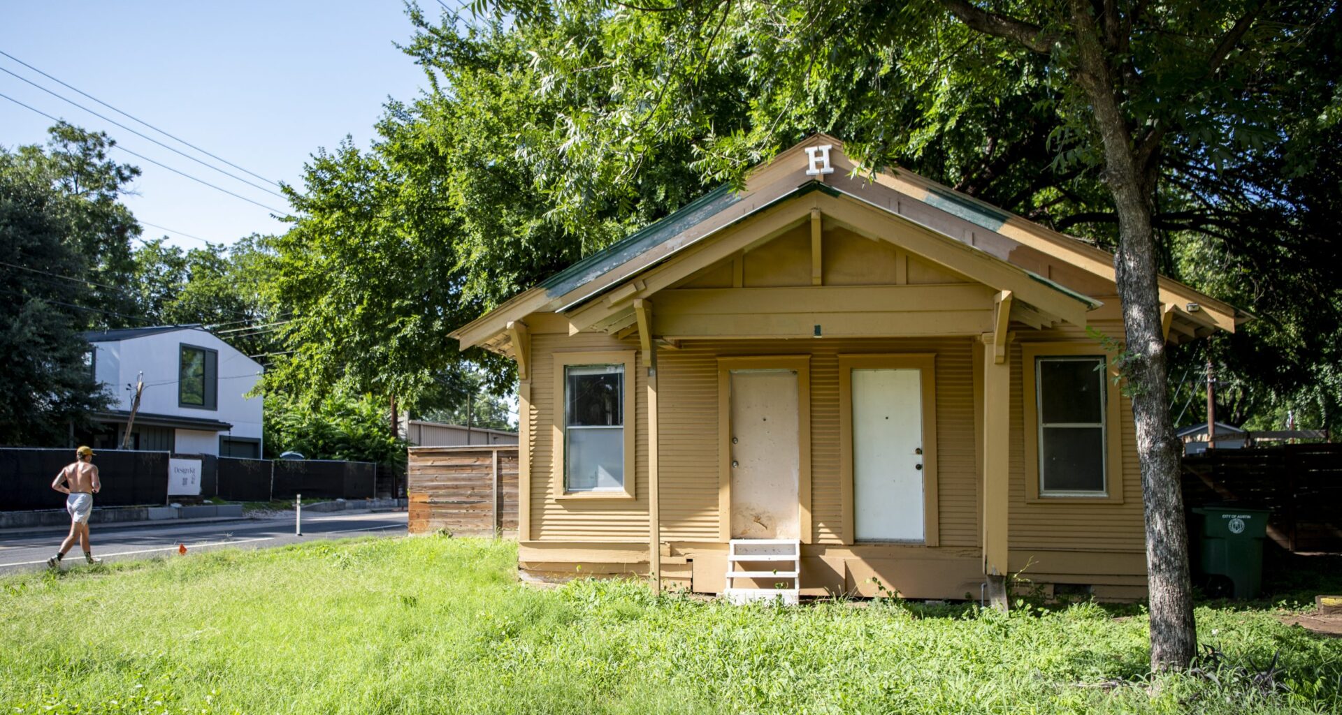 Austin seeks new ways to prevent record-high evictions