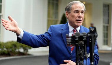 Texas governor freezes new data center projects until state audits them
