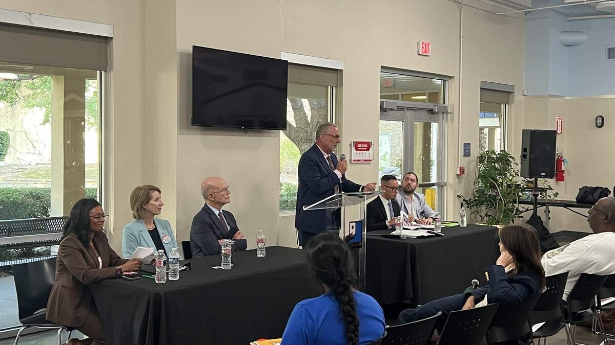 FWISD talks takeover in town hall before first day of school