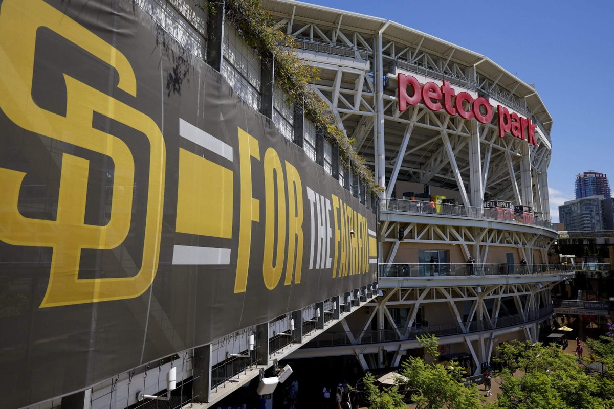 Padres minor-league catching coordinator detained by ICE in Texas, family says