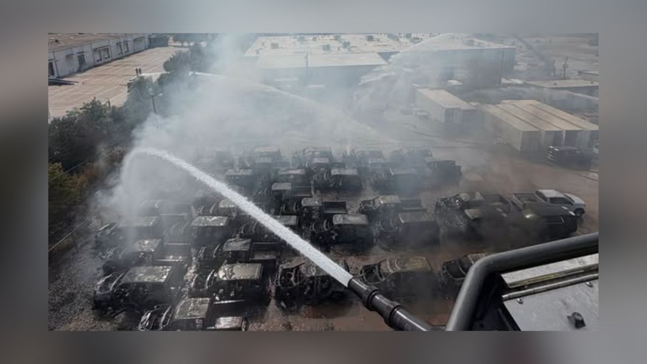 Grand Prairie Fire Engulfs 30 Vehicles