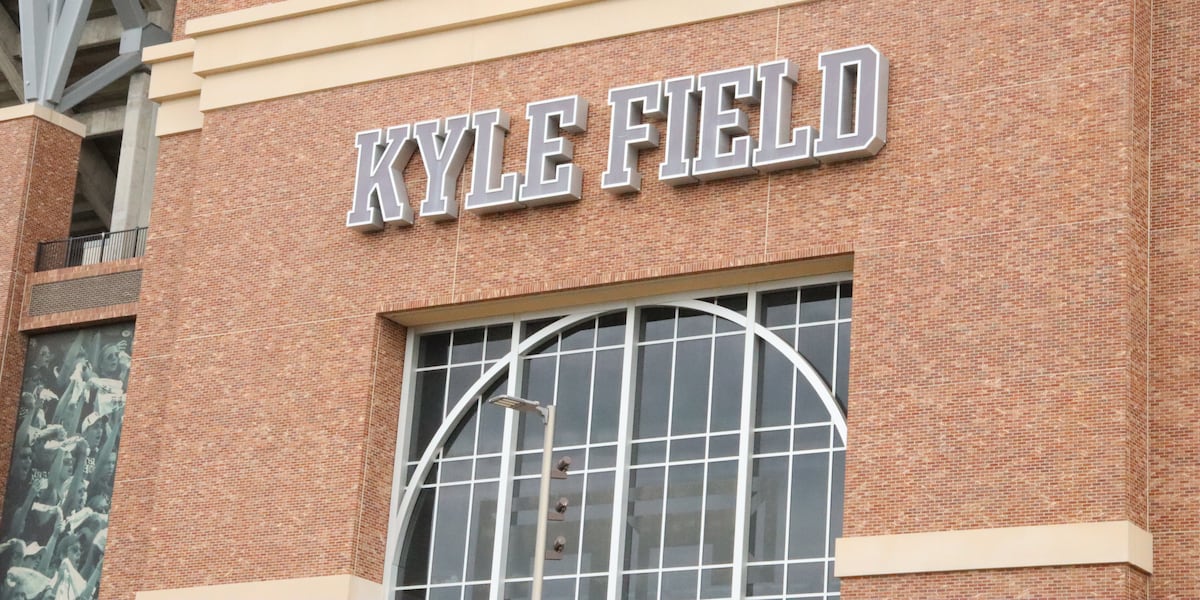 Three-Star prospect Loia Valade joins Texas A&M football effective immediately