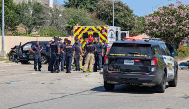 Woman killed in T-bone crash in Stone Oak, San Antonio police say