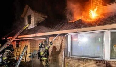 Two firefighters injured in south Fort Worth house fire