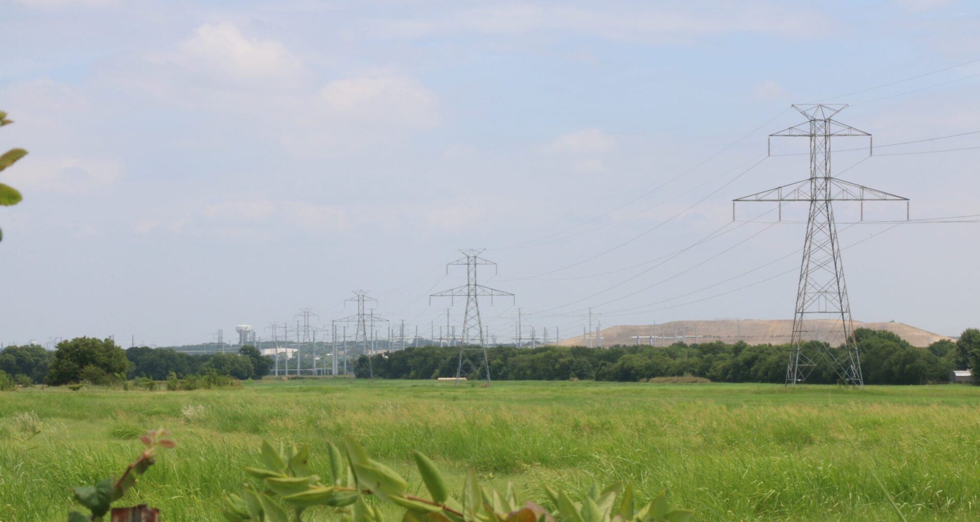 Fort Worth OKs $10B data center site plan with more green space, distance from homes