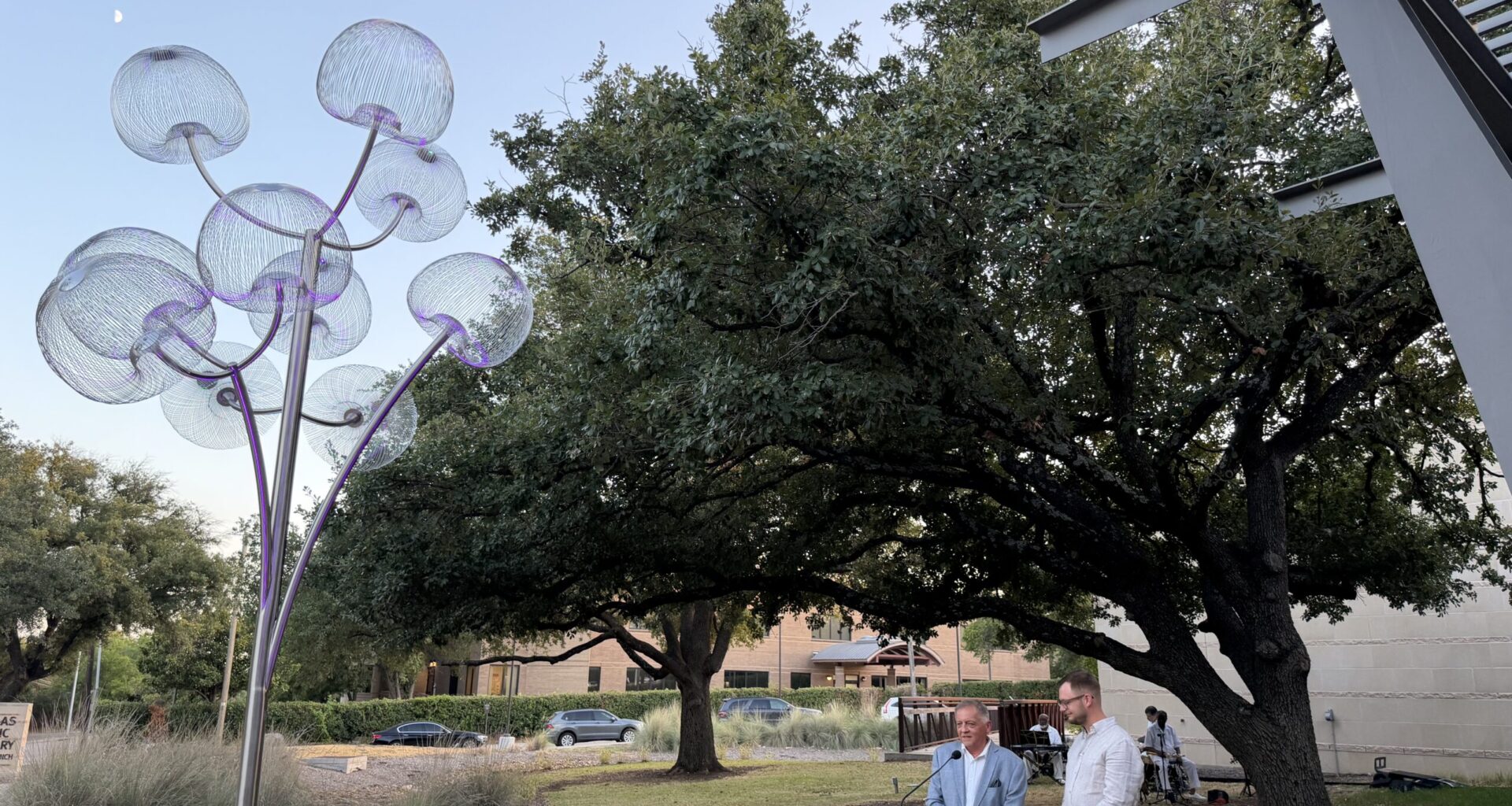 Forest Green Branch Library unveils ‘Fruits of Knowledge’ sculpture
