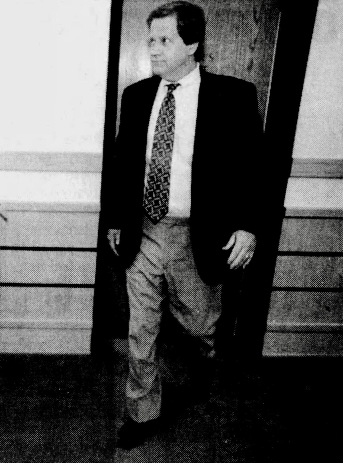 Tarrant County auditor Jimmy C. Causey leaves a meeting with district judges before they asked for his resignation Jan. 22, 1995, at the Tarrant County Courthouse in Fort Worth, Texas.