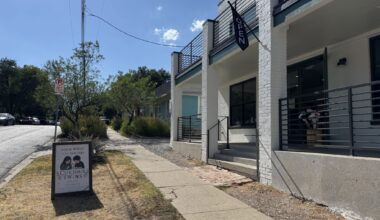 Curious Twins to host grand opening this weekend