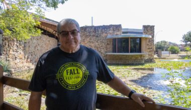 Former Arlington police officer now serves community through volunteering