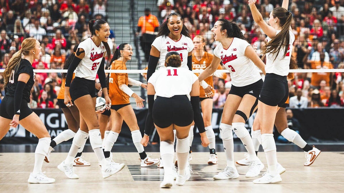 Nebraska sweeps Texas in renewal of storied college volleyball rivalry