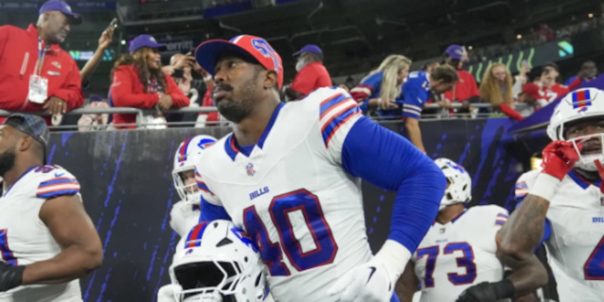 Texas native Von Miller signs with Dallas Cowboys