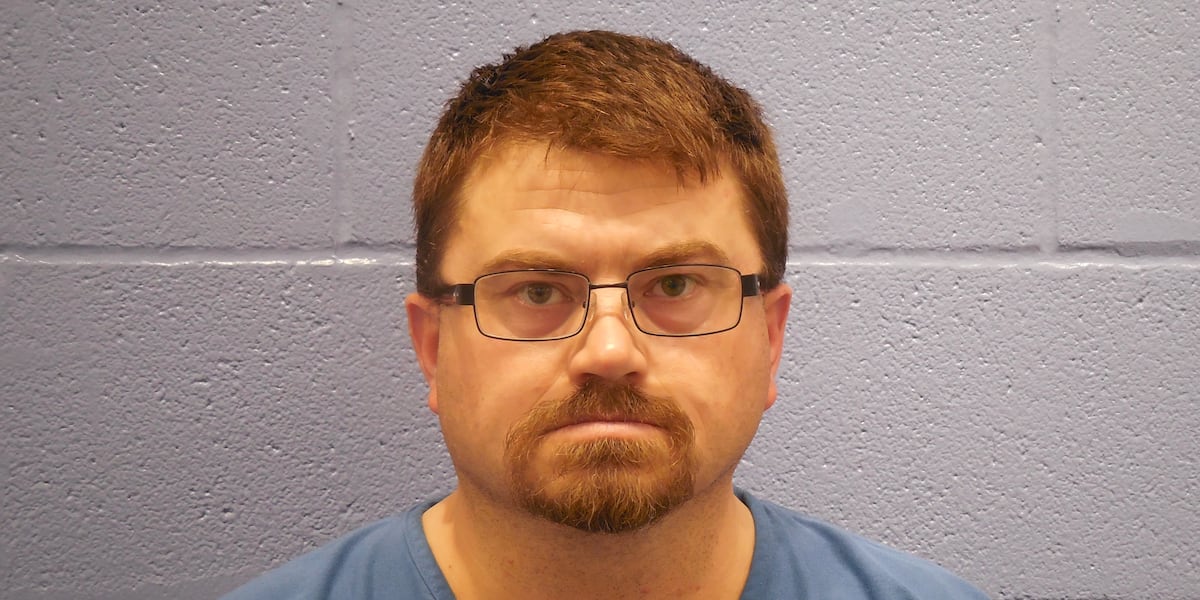 Andrews High School teacher arrested, charge revealed