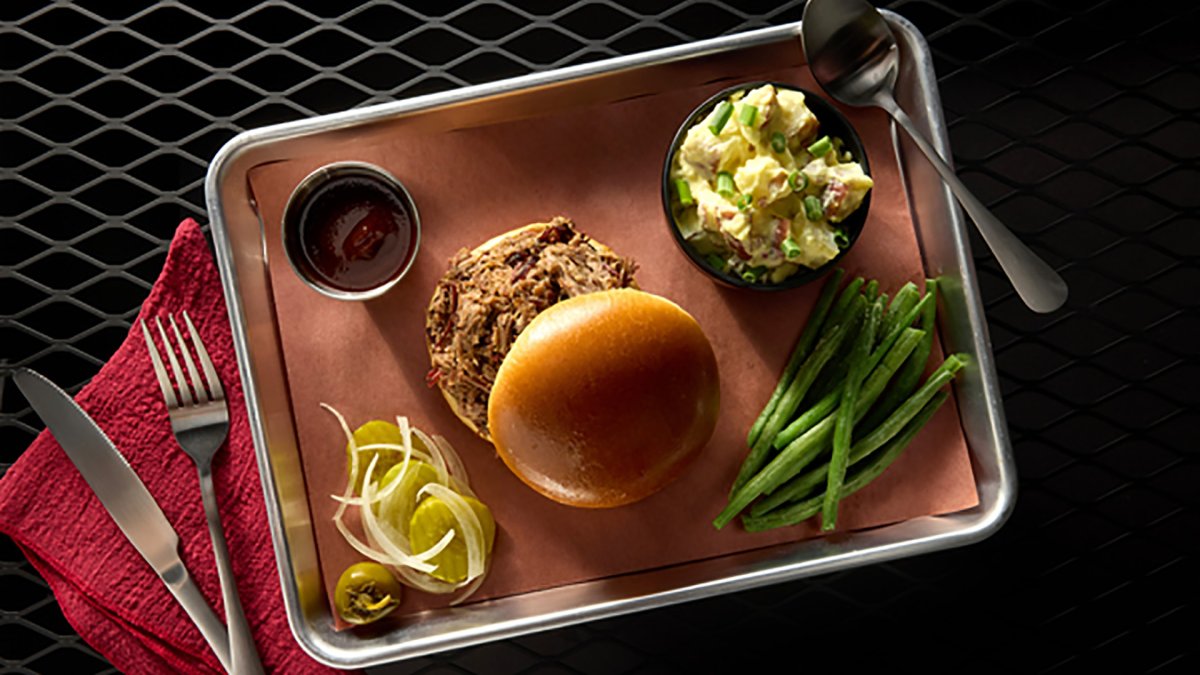 American Airlines expands Pecan Lodge BBQ on DFW flights – NBC 5 Dallas-Fort Worth