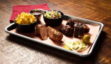 I’m Deliberately Routing Through Dallas Just To Try American Airlines’ New BBQ