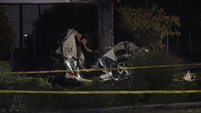 Driver killed in high-speed crash on Houston's South Loop feeder road
