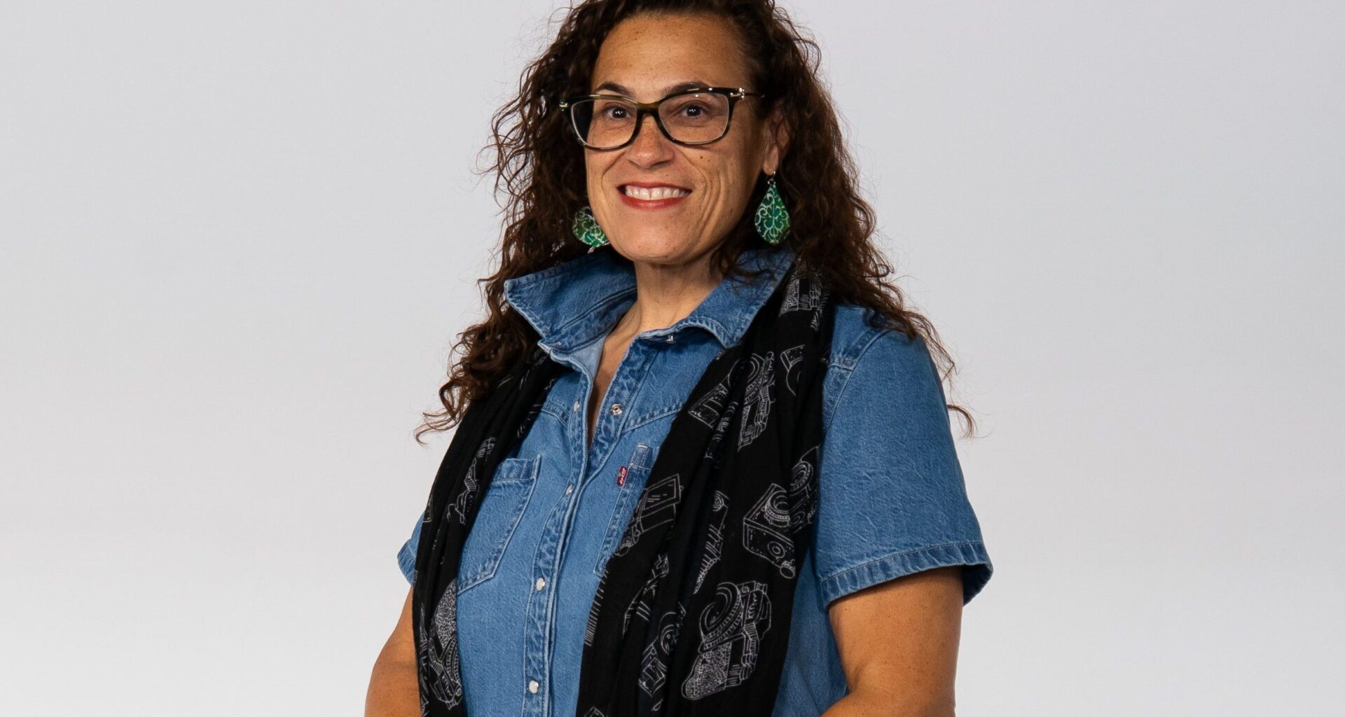 Hollywood director joins UT Arlington faculty, expands university’s film investment