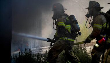 Firefighter recovering from heat exhaustion after central Lubbock house fire