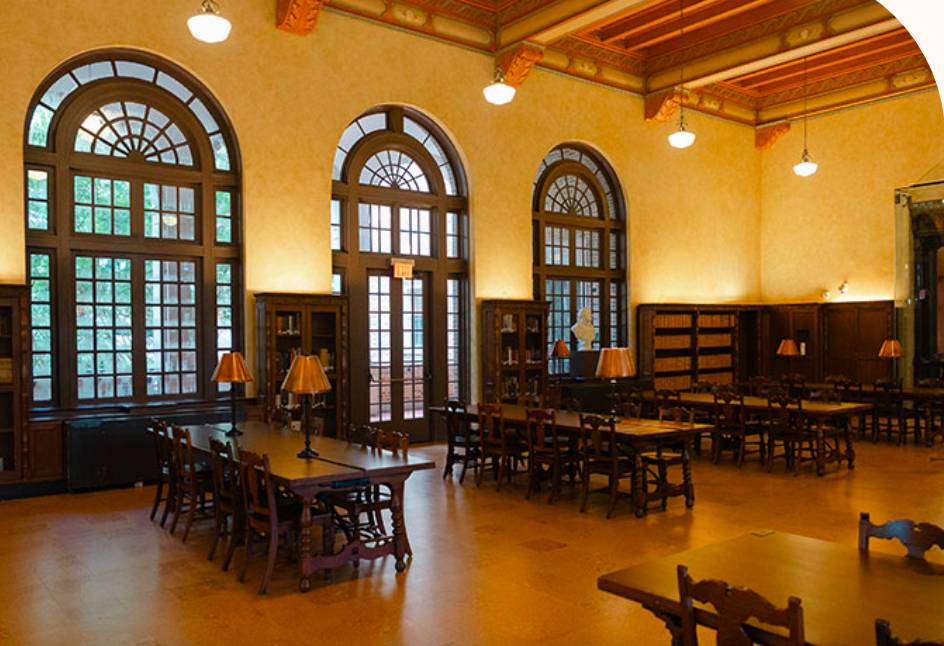 Image shows the Reading Room at the Julia Ideson Library. 