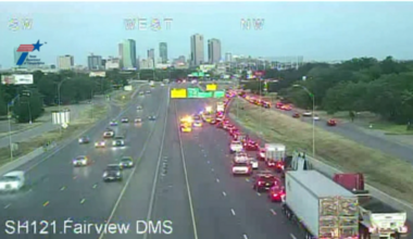 3 dead, 2 hurt in wrong-way crash on Texas 121 in Fort Worth