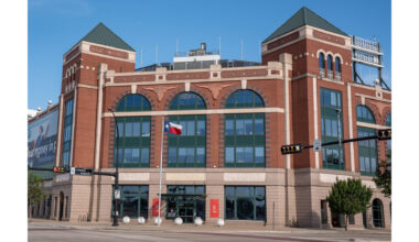 Six Flags Announces Corporate Headquarters Relocation to Arlington, Texas