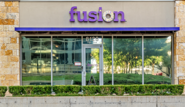 Fusion Academy Dallas to host First Pour event at MoMo Italian Kitchen
