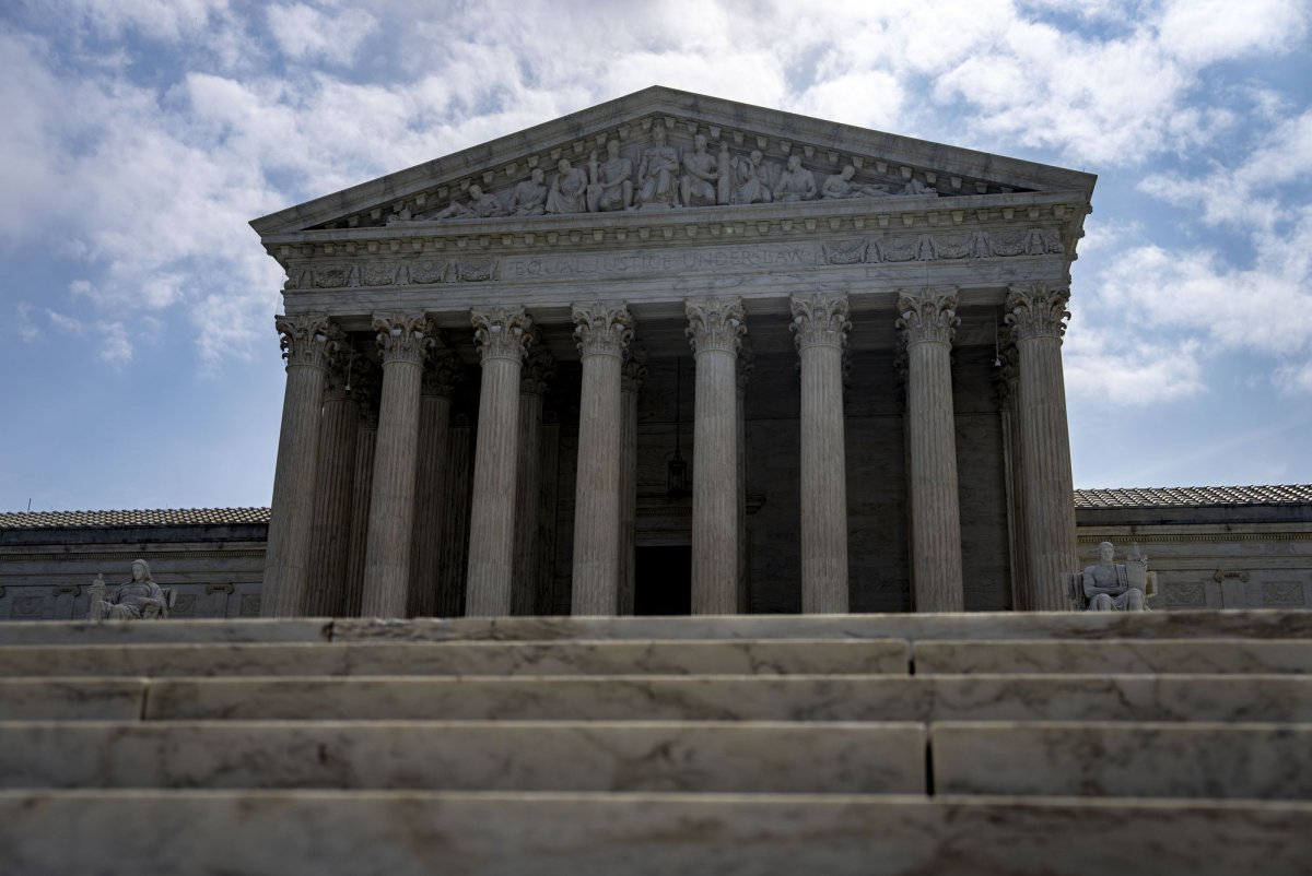 Texas families ask Supreme Court to hear appeal on TenCommandments law