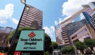 2-year-old in brain-death dispute is taken off life support and dies