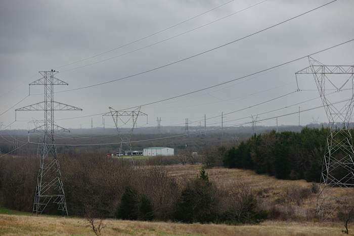 Texas regulators approve two massive West Texas transmission lines amid outcry from landowners