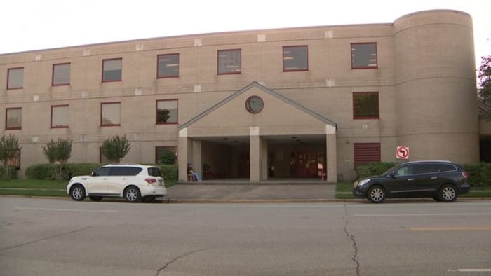 Water main break causes outage in City of Bellaire; schools impacted