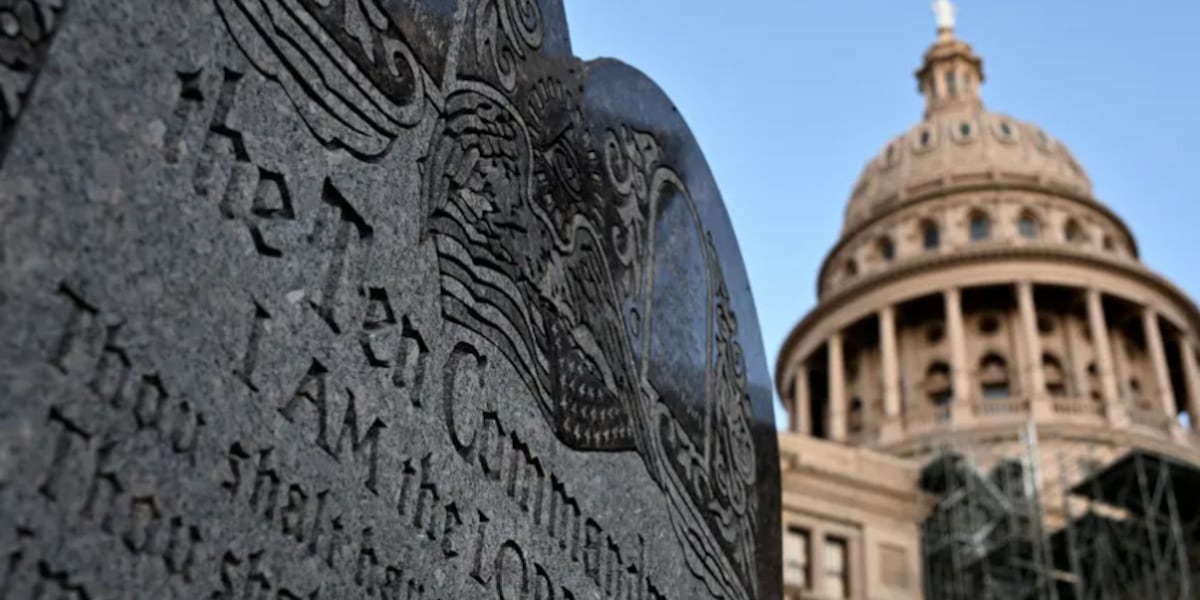 Houston mothers challenge Ten Commandments posters under Texas’ new parental rights amendment